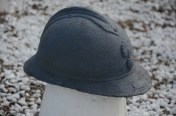 Poilu helmet at Chavannes